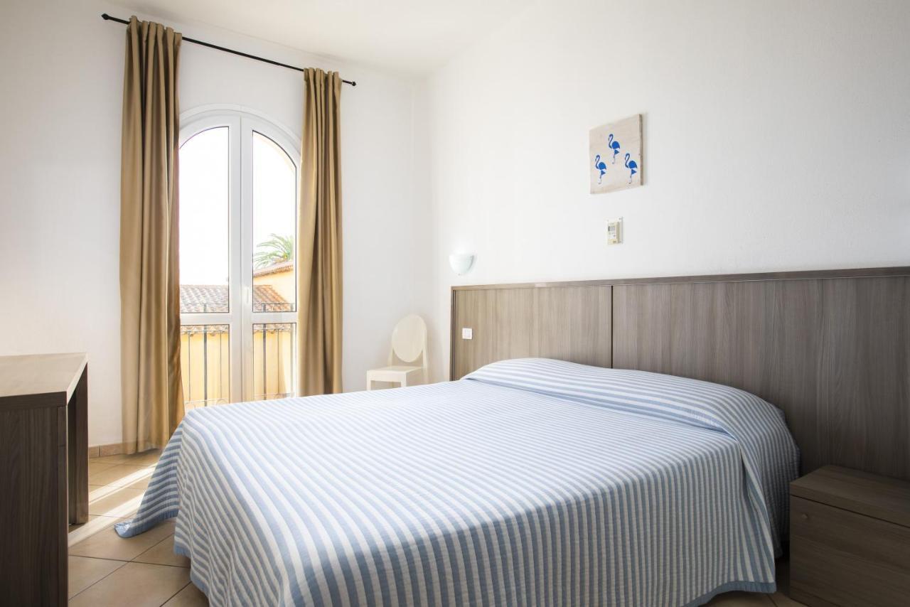 Muma Hostel Sant'Antìoco Eksteriør billede