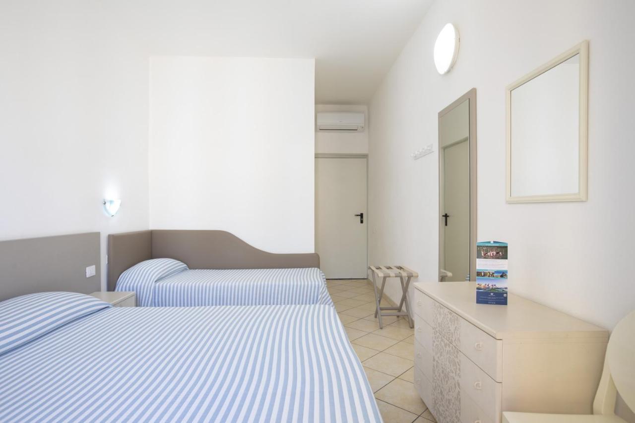 Muma Hostel Sant'Antìoco Eksteriør billede