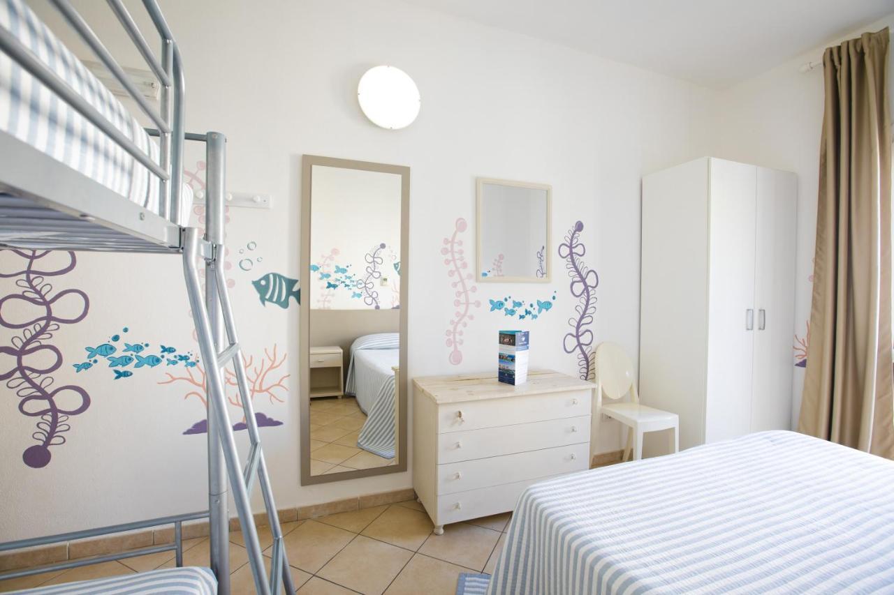 Muma Hostel Sant'Antìoco Eksteriør billede
